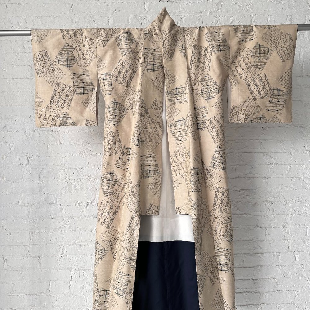 Japanese Silk Kimono, Beige with Blue